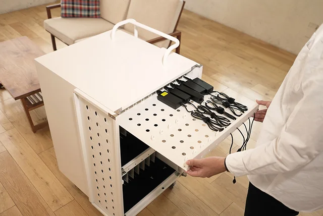 ノートパソコン用充電保管庫